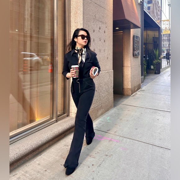 Sandro Satin Animal Printed Twill Scarf - Picture 3 of 6